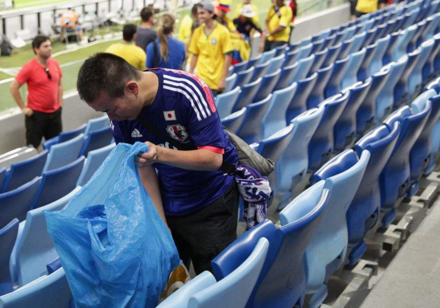 九游娱乐-赛地聚焦——CBA季后赛加时末段热度飙升，金州勇士更衣室发声，震撼外界，训练强度明显提升的简单介绍